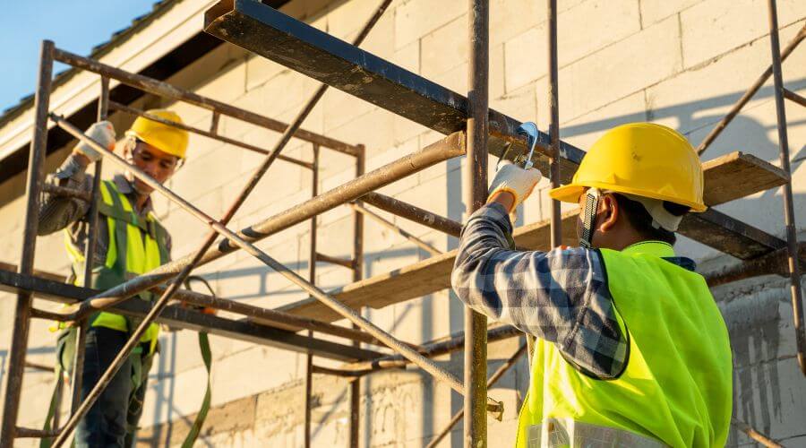 Professional fairlawn roofing services in Edwardsville, IL